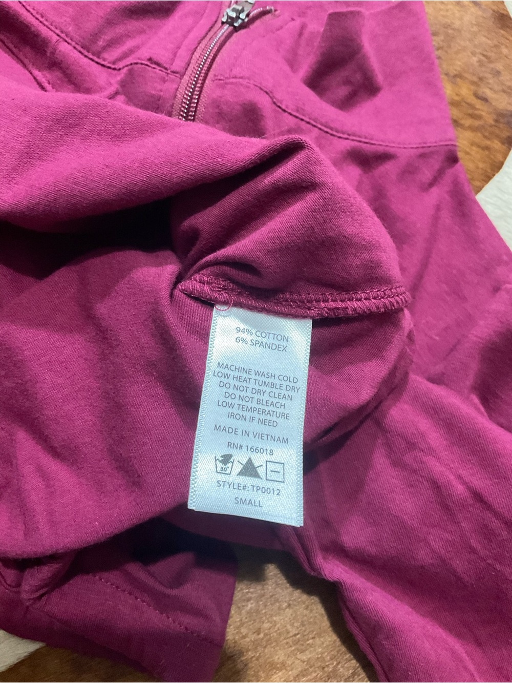 NEW Plum Athletic Cropped Oversized Jacket & Flared Yoga Pants 2 Piece Set Small - Picture 8 of 8